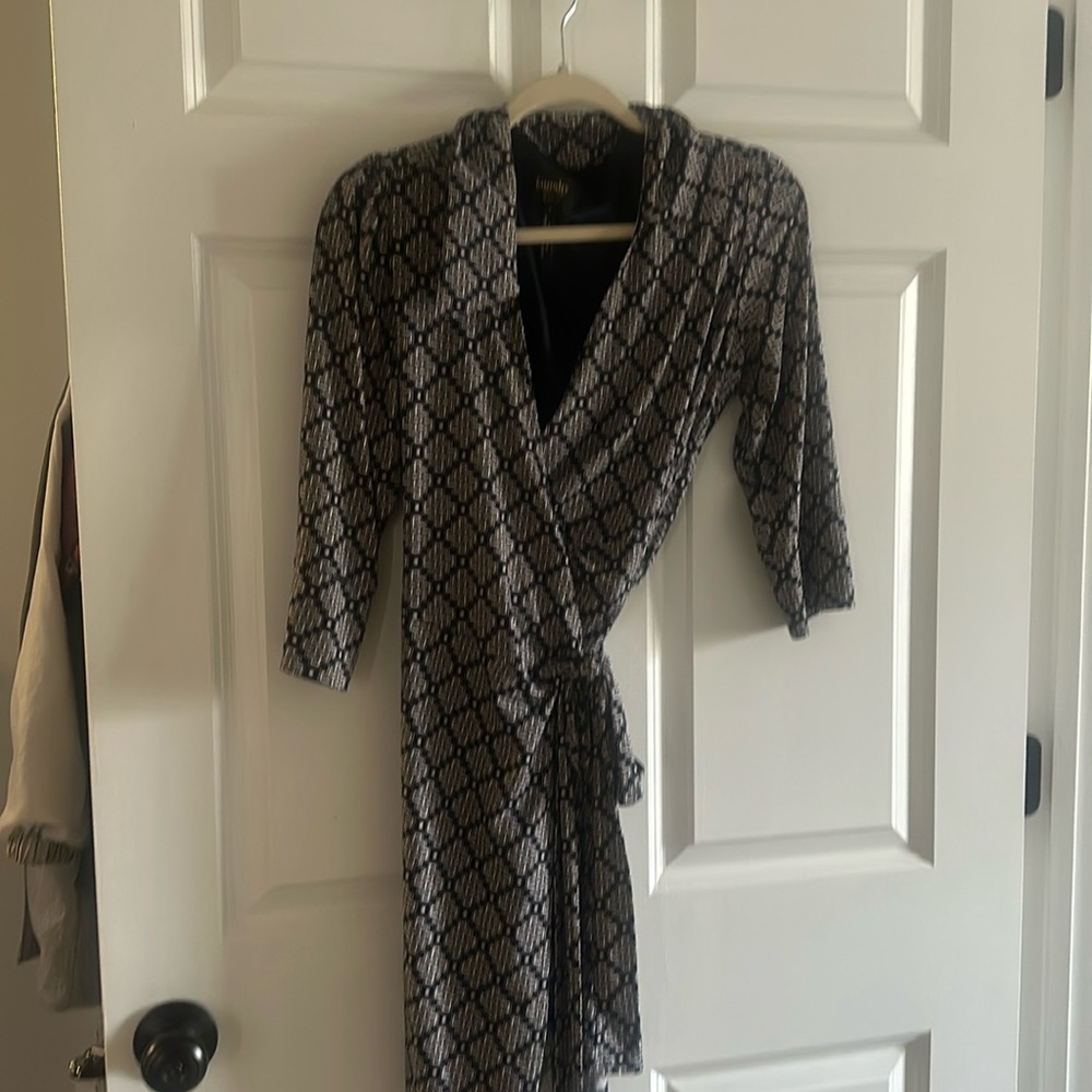 Laundry but Shelly Segal wrap dress